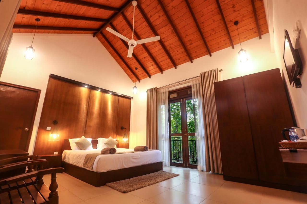 Subaseth Villa Anuradhapura Bagian luar foto