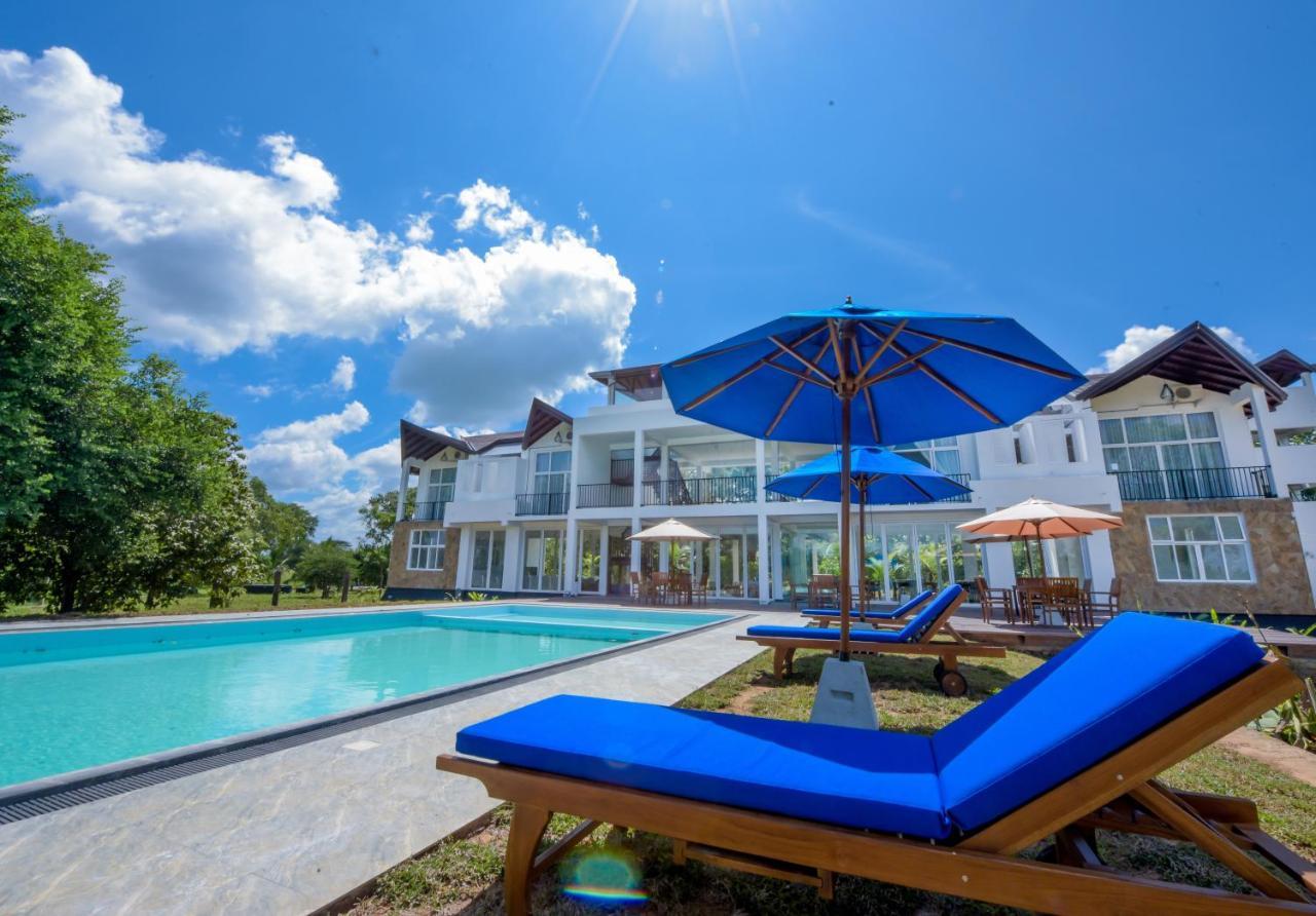 Subaseth Villa Anuradhapura Bagian luar foto