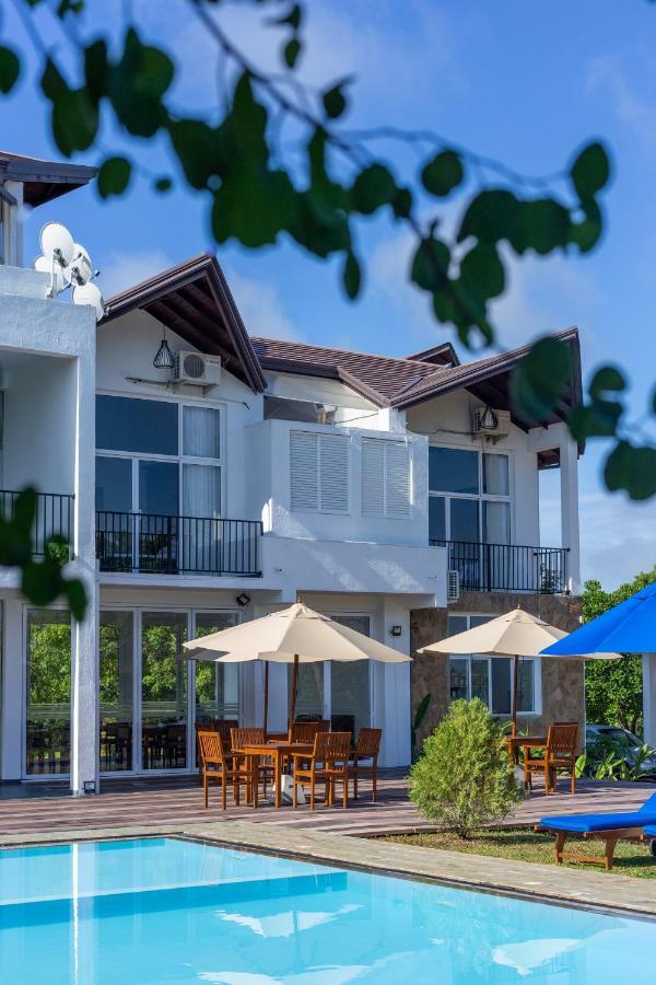 Subaseth Villa Anuradhapura Bagian luar foto